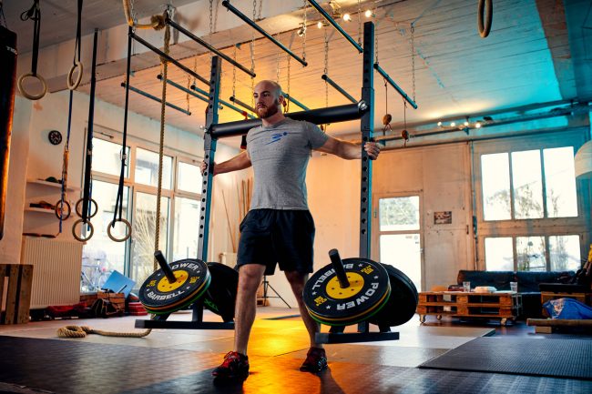 Krafttraining im Fitnessstudio in Koeln